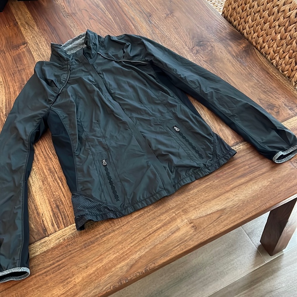 Lululemon Windbreaker